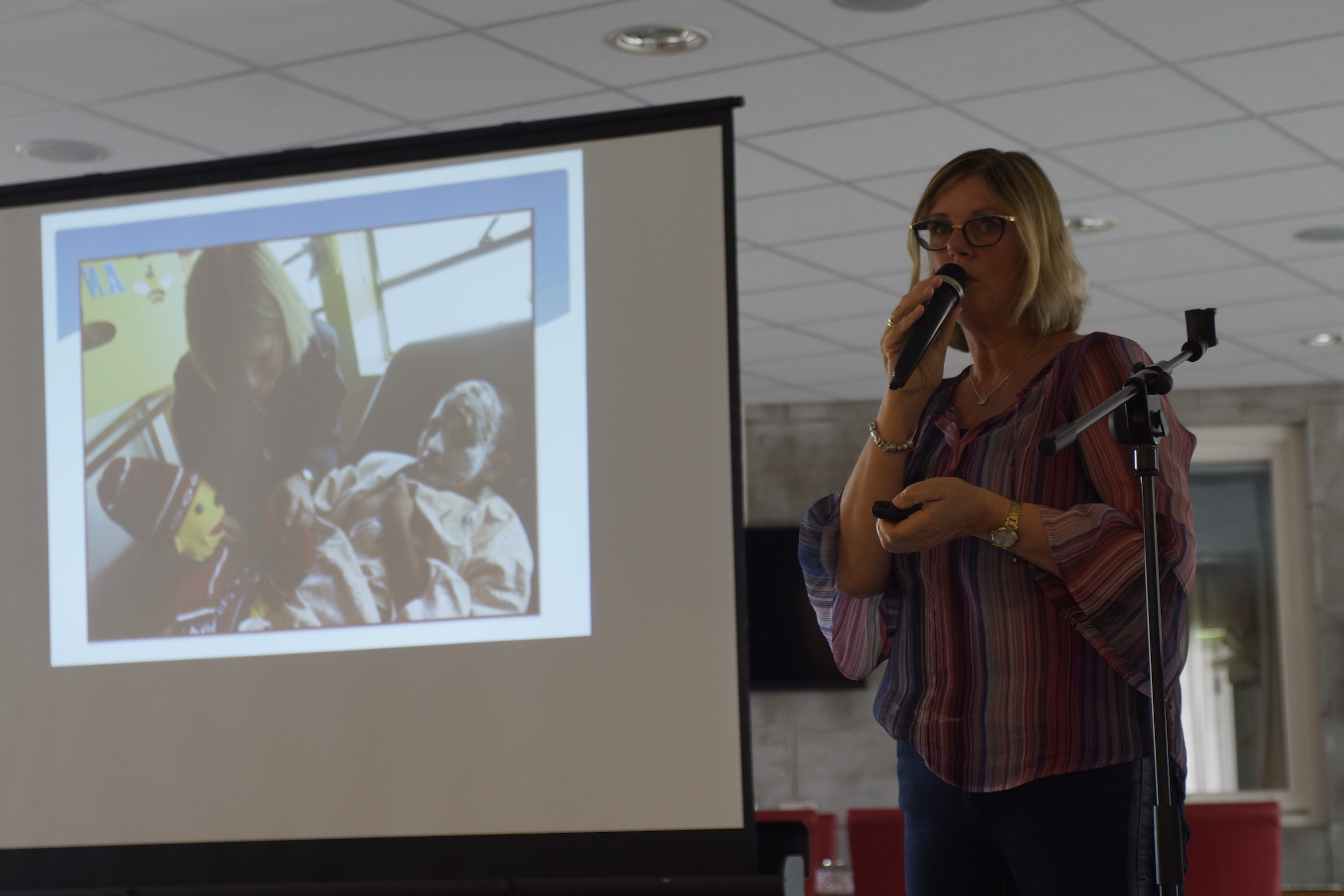 2018 05 Anja presentatie voor wereldwinkel Lichtenvoorde 28 04 2018